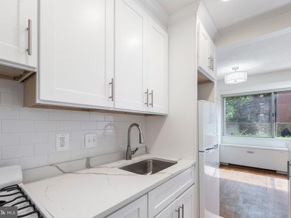 5500 Friendship Boulevard 821N, Chevy Chase MD 20815