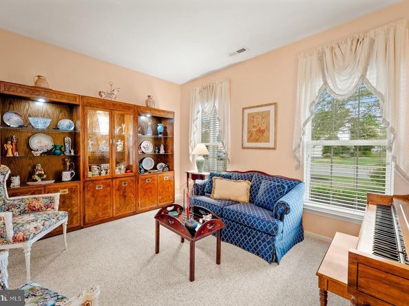 759 S Settlers Circle, Warrington PA 18976