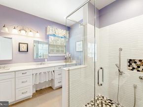759 S Settlers Circle, Warrington PA 18976