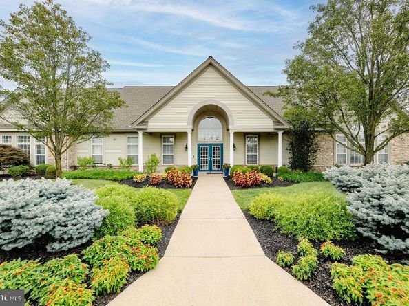 759 S Settlers Circle, Warrington PA 18976