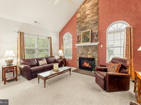 759 S Settlers Circle, Warrington PA 18976