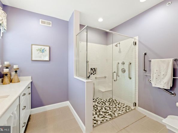 759 S Settlers Circle, Warrington PA 18976