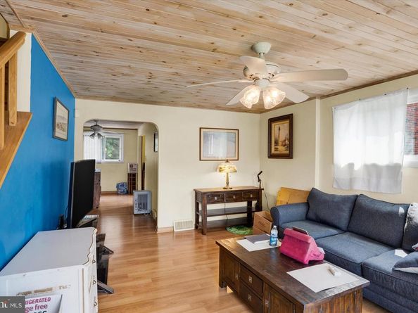 1130 Taylor Drive, Folcroft PA 19032