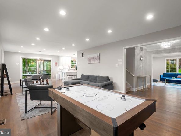 3436 Holly Road, Annandale VA 22003