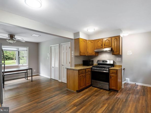 3436 Holly Road, Annandale VA 22003