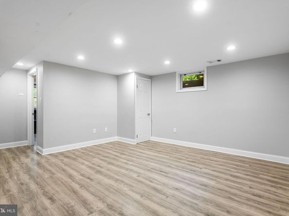 3436 Holly Road, Annandale VA 22003