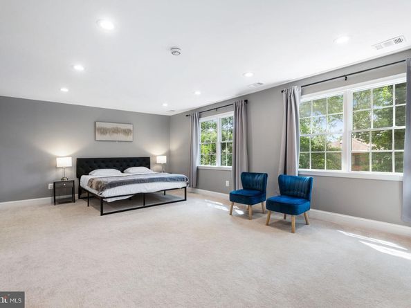 3436 Holly Road, Annandale VA 22003