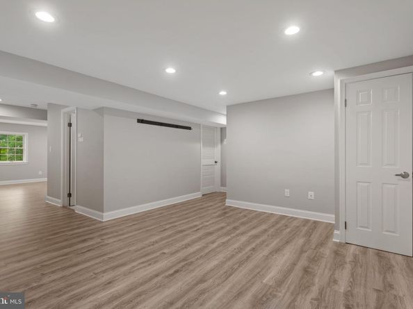 3436 Holly Road, Annandale VA 22003