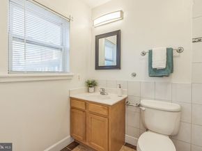 1526 8TH Street NW 2, Washington DC 20001