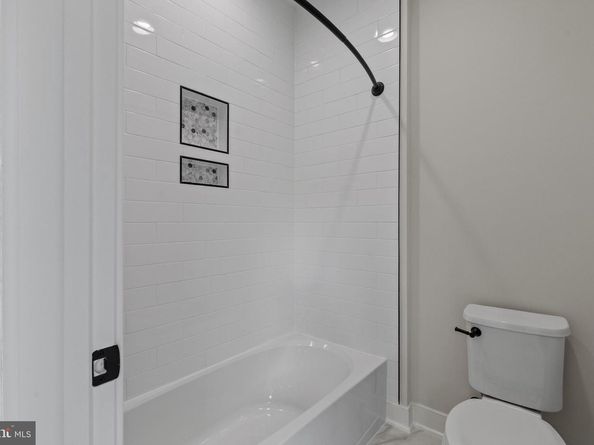 6511 Ivy Hill Drive, Mclean VA 22101