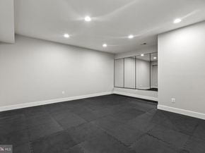 6511 Ivy Hill Drive, Mclean VA 22101
