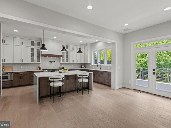 6511 Ivy Hill Drive, Mclean VA 22101