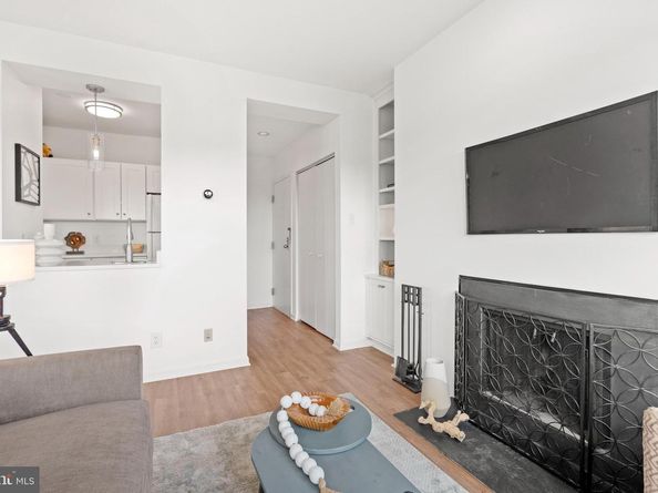 1736 Willard Street NW 506, Washington DC 20009