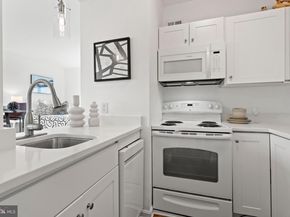 1736 Willard Street NW 506, Washington DC 20009