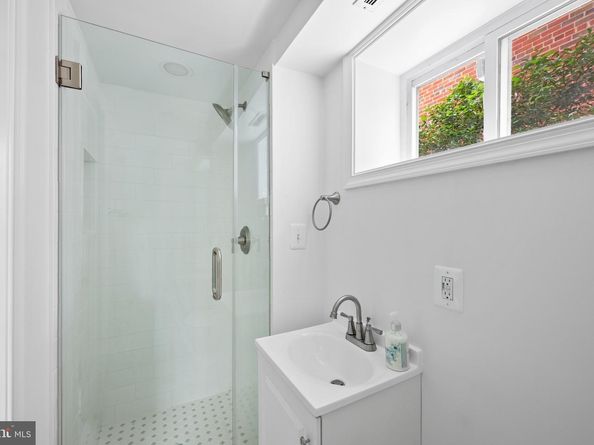 4714 Upton Street NW, Washington DC 20016