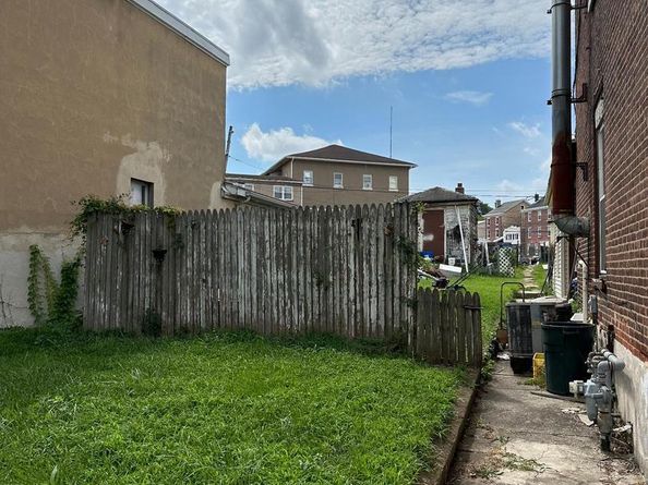 112 E 4TH Street, Bridgeport PA 19405