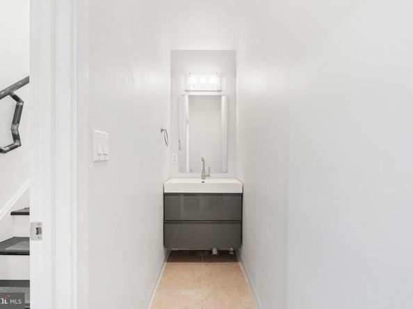 140 W Master Street, Philadelphia PA 19122