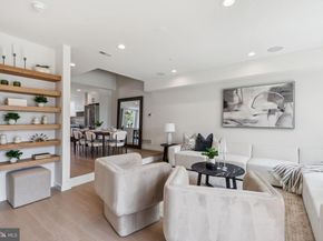 610 N Brenna Walk, Philadelphia PA 19123