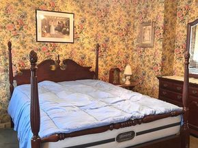 6752 Gillespie Street, Philadelphia PA 19135