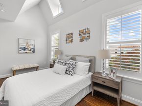 760 Hobart Place NW, Washington DC 20001