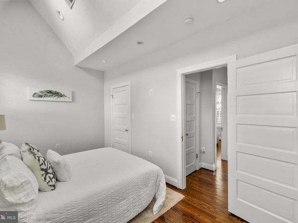 760 Hobart Place NW, Washington DC 20001