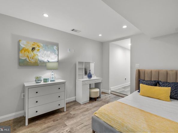 760 Hobart Place NW, Washington DC 20001