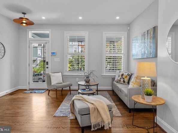 760 Hobart Place NW, Washington DC 20001