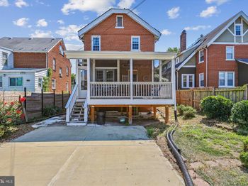 4016 21st Street NE