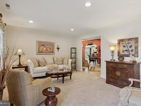 37 Scarlet Oak Drive, Lafayette Hill PA 19444