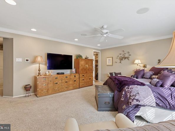 37 Scarlet Oak Drive, Lafayette Hill PA 19444