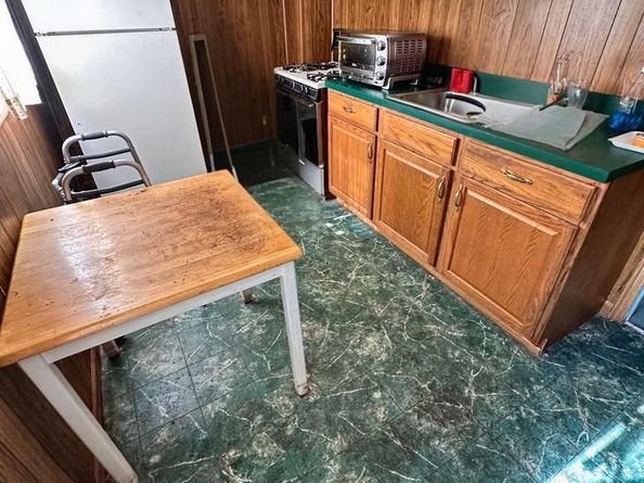 8019 Ryers Avenue, Philadelphia PA 19111