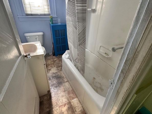 8019 Ryers Avenue, Philadelphia PA 19111