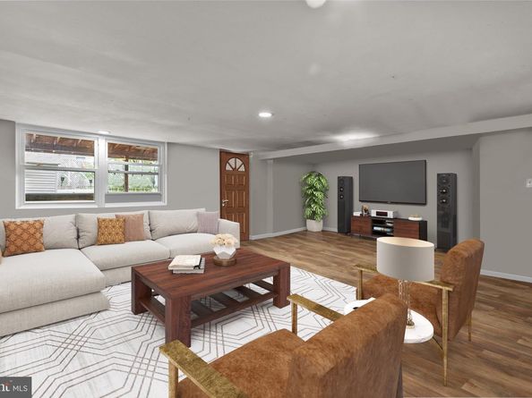 12011 Templeton Drive, Philadelphia PA 19154