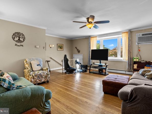 12011 Templeton Drive, Philadelphia PA 19154