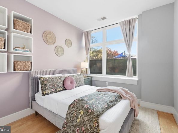 1654 Euclid Street NW 102, Washington DC 20009