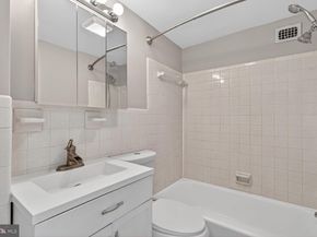 4343 Cherry Hill Road 605, Arlington VA 22207