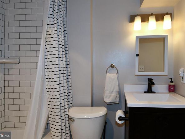 1731 Willard Street NW 105, Washington DC 20009
