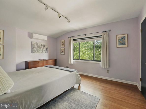 8003 16TH Street NW, Washington DC 20012