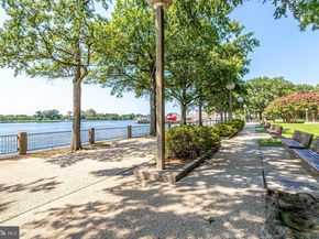 1435 4TH Street SW B112, Washington DC 20024