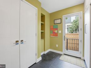 1404 N Herndon Street, Arlington VA 22201