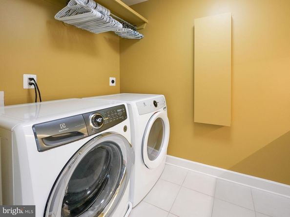 1404 N Herndon Street, Arlington VA 22201