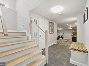 1404 N Herndon Street, Arlington VA 22201