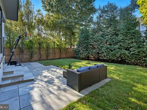 1404 N Herndon Street, Arlington VA 22201