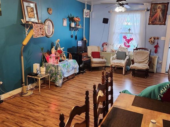 4234 N 7TH Street, Philadelphia PA 19140