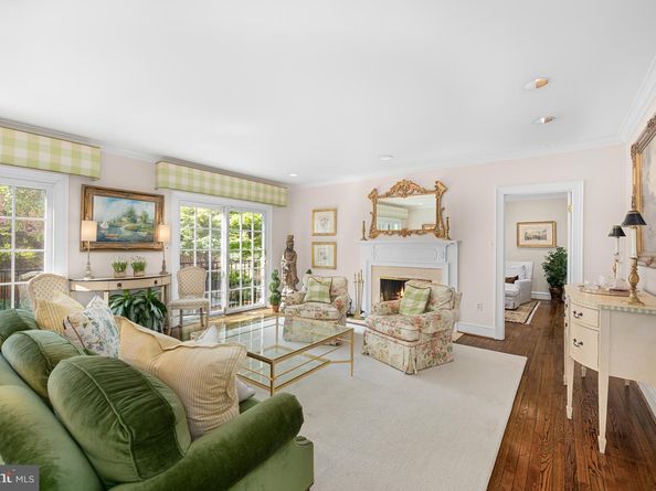 1332 Skipwith Road, Mclean VA 22101