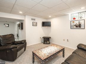 4 Gladiola Circle, Newtown PA 18940