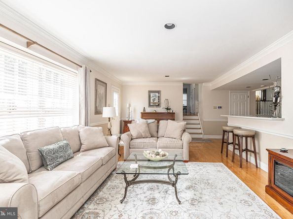4 Gladiola Circle, Newtown PA 18940