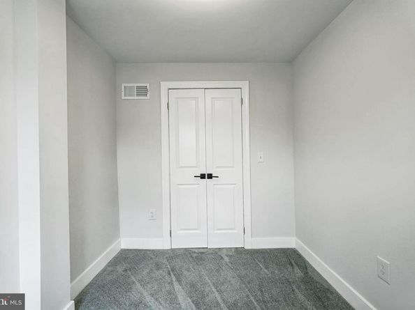 2020 E Cumberland Street, Philadelphia PA 19125