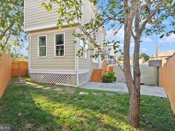 3811 South Dakota Avenue NE, Washington DC 20018