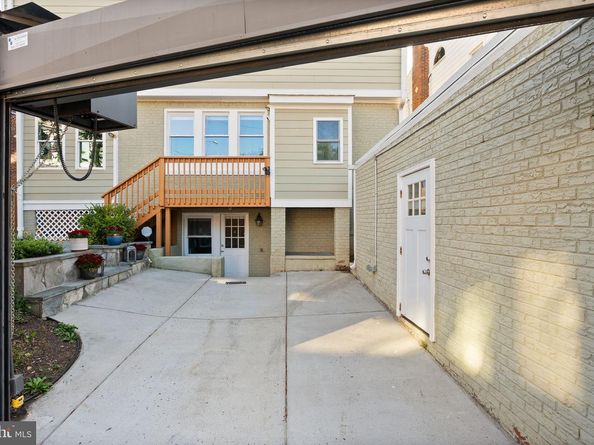 3811 South Dakota Avenue NE, Washington DC 20018
